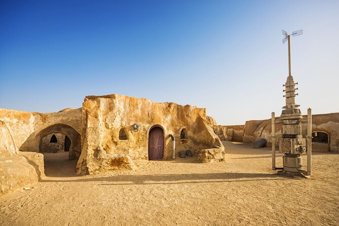 3 Days South Tunisia Discovery Tour with luxury camp and Meals - Chebika, Tamerza, and Mides: waterfalls and canyon country