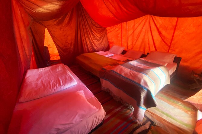 3 Days South Tunisia Discovery Tour with luxury camp and Meals - Guides, drivers, and the private format