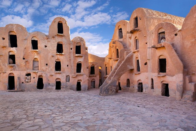 4 Days Tunisia Discovery Private Tour - Day Three: Matmata’s Underground Homes and Tataouine’s Berber Heritage