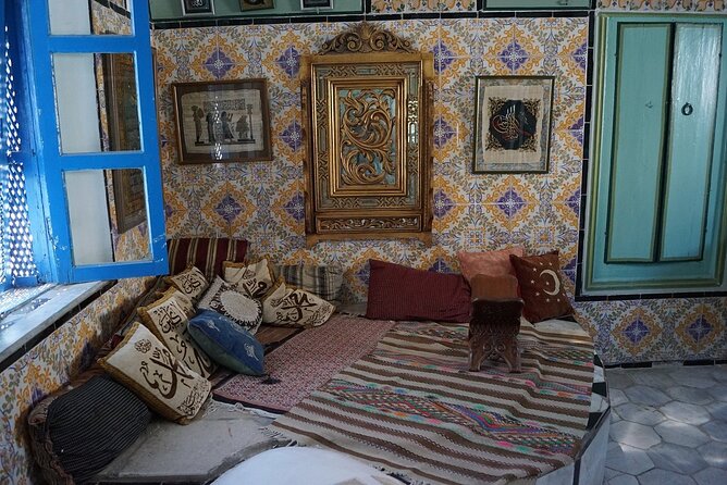 Bardo Museum , Oudhna and the roman aqueduct - What the private format adds for two people