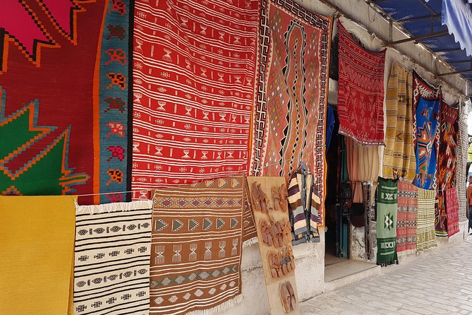 Guided Tour of Djerba island, Museums, Crocodile park & lunch - The guide makes a major difference