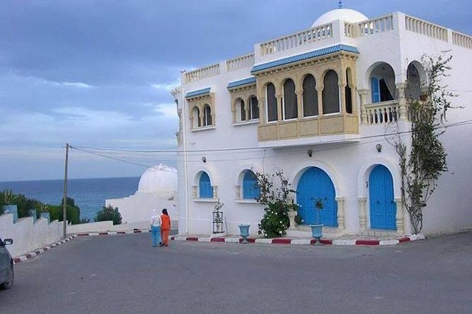 Half day excursion from Sousse to Kantaoui, Hergla and Medina - Walking through the Medina of Sousse