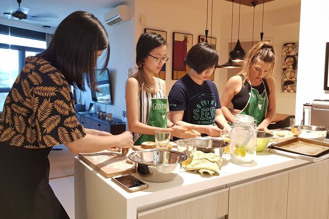 Half-Day Traditional Tunisian Cuisine Cooking Class in Tunis - Meeting Fatma and Boutheina