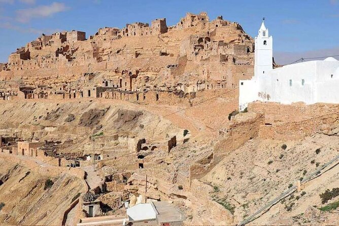 Ksar Ghilaine and Chneni Tataouine 1 day tour in Tunisia - Who will enjoy this day most