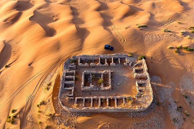 Private Day Trip Ksar Ghilane Oasis - What the private format changes