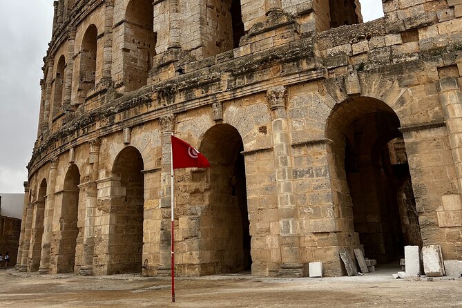 Private Half Day Tour to Roman Coliseum EL JEM from Monastir - Entering the El Jem Roman amphitheatre