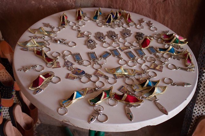 Tataouine - Chenini 1 day: Discovery of Ksours and Berber villages - A mosque visit adds a cultural layer