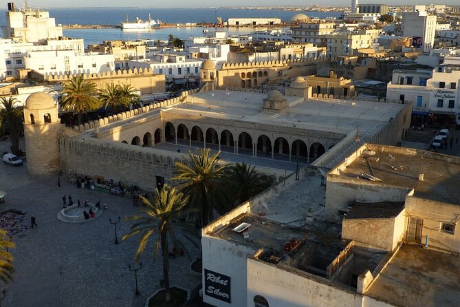The Best of Tunisia, 3 Days Guided Tour with Lunch - Day two: Kairouan and the great Roman amphitheater