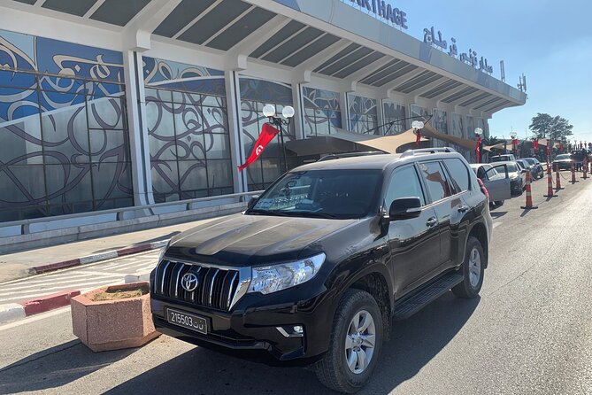 VIP transfer between Tunis Carthage Airport and a hotel in Tunis - Meeting Mohamed after baggage claim